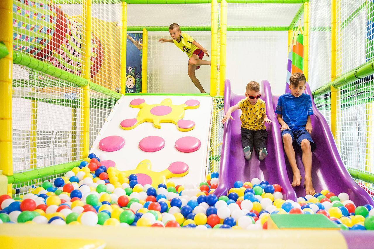Holiday Park & Resort Rowy Esterno foto